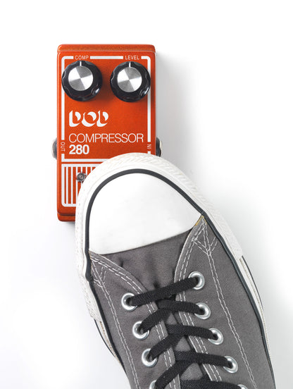 Pédale COMPRESSOR 280, compresseur basé sur le circuit original avec composants actualisés, True Bypass, orange métallisé