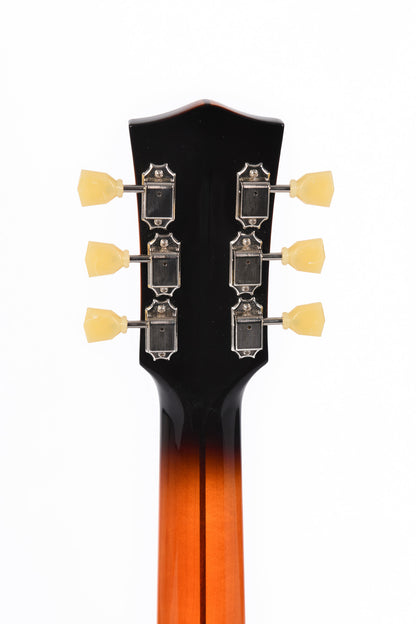 Modèle DA-SG7, Dreadnought, table épicéa massif, f/e érable flammé, touche micarta, EQ Fishman, soft case, sunburst