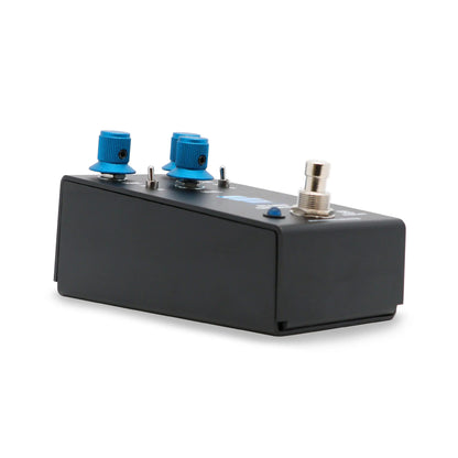 Pédale BLUES DISORDER, overdrive et distortion basée sur deux pédales légendaires, 100% analogique, noir et bleu