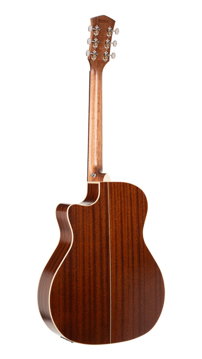 Essence GA4, table épicéa Sitka massif torréfié, f/e acajou, touche palissandre, Fishman Presys VT, semi brillant, table noire