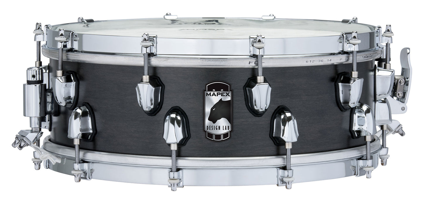 Caisse claire MAPEX Black Panther"Equinox" 14 X 5", érable 6 plis, coquilles classiques, accastillage chromé.