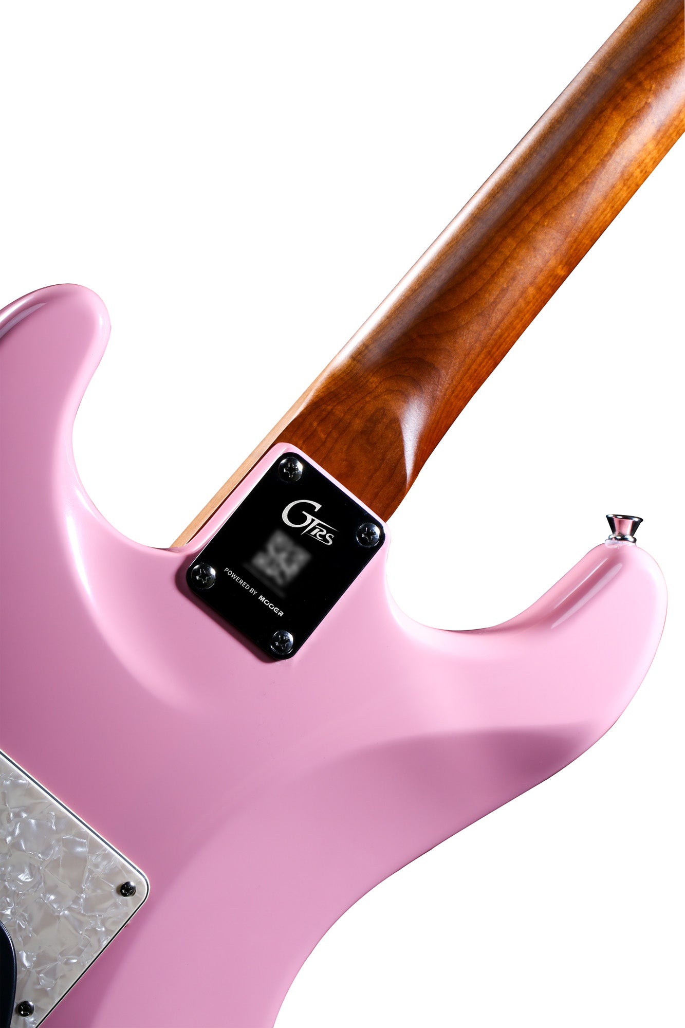 GTRS S801, corps tilleul, manche érable torréfié, touche érable, micros et processeur GTRS, shell pink