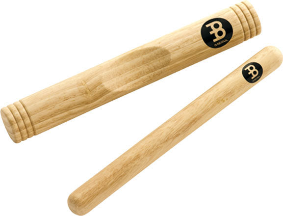 Paire de claves africaines en bois dur, naturel