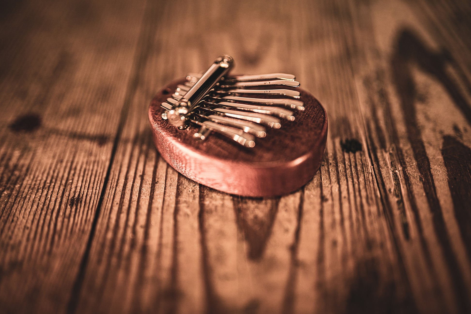 Mini kalimba Meinl Sonic Energy 8 notes. Sapele.