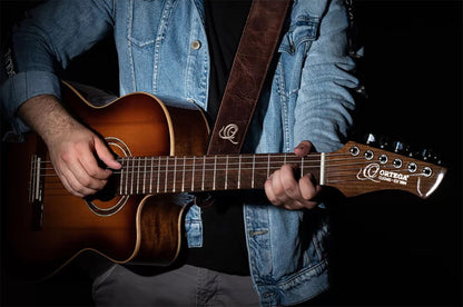 OSCL-4, courroie guitare, série Classic, face cuir, dos PVC (vegan), largeur 7 cm, longueur 145 cm, vintage brown