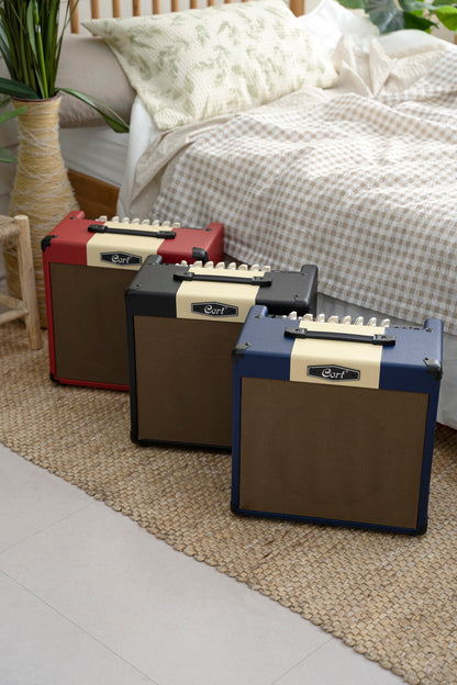 Ampli guitare 30W, 1x 10", 2 canaux, égaliseur 3 bandes, réverb, entrée Bluetooth, entrée CD/MP3 mini-Jack, bleu
