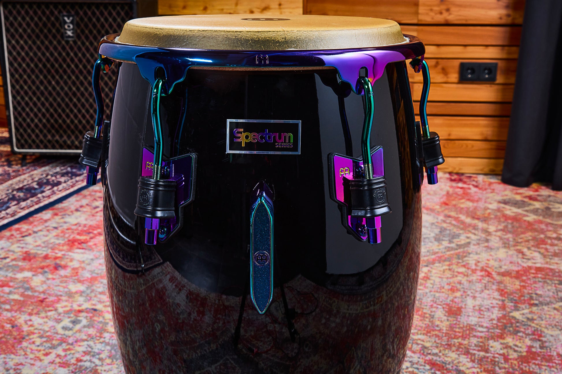 Tumba Spectrum 12" 1/2, fût Chêne Siam 3 plis, hauteur 76.2cm, peau true skin buffle, cercles SSR 4mm.